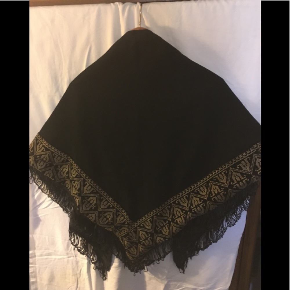 Dress Triangle Shoulder Scarf